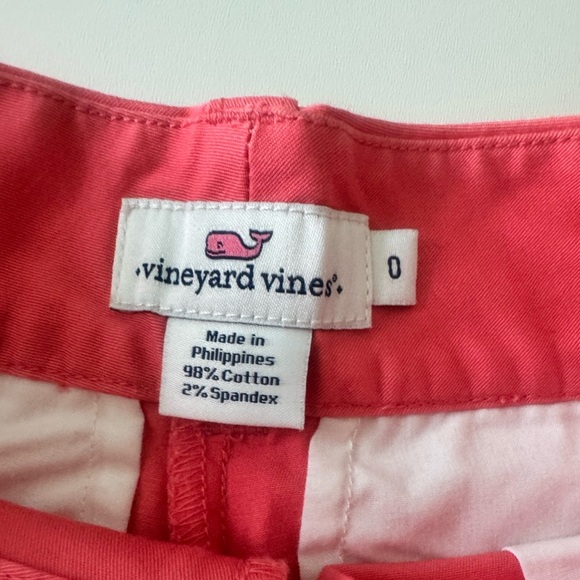 Vineyard Vines Coral Women's Shorts - Picture 2 of 11